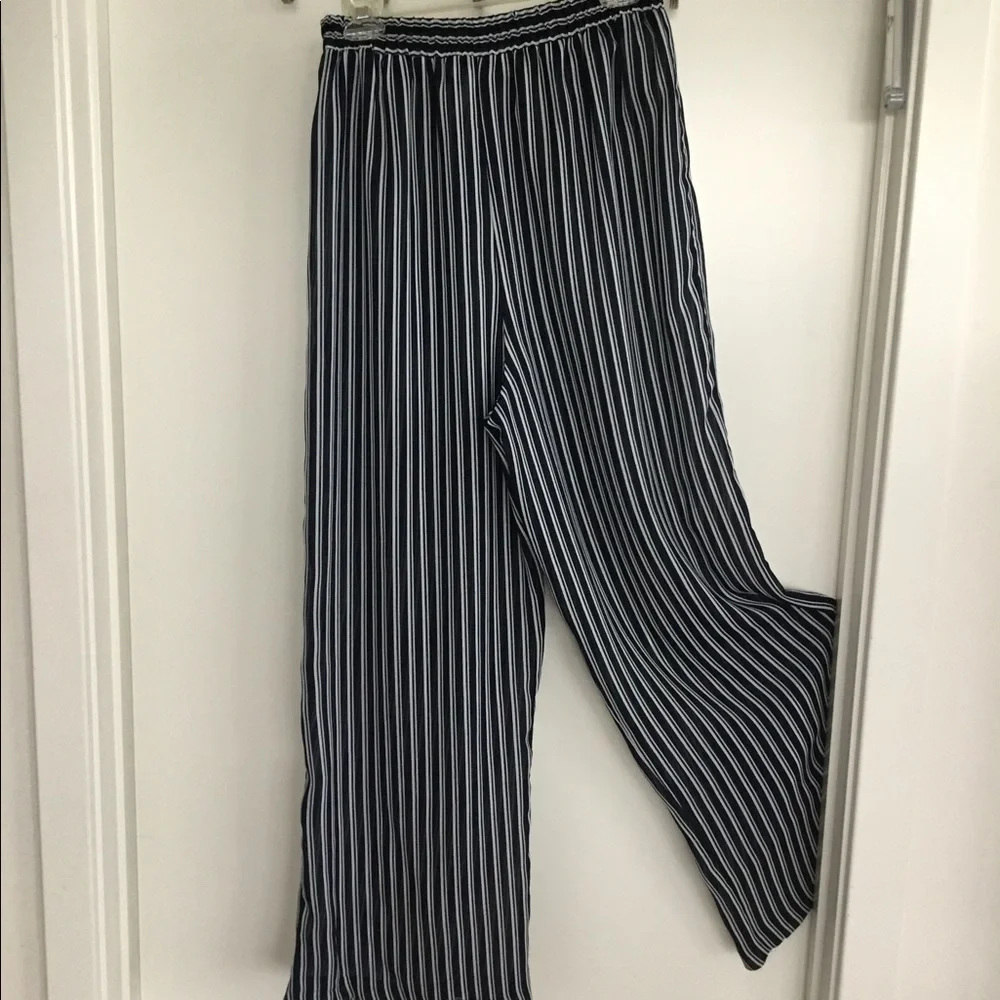 R .J. Stevens Black Palazzo Pants Wide Leg. Size 14 $25 - Picture 10 of 10
